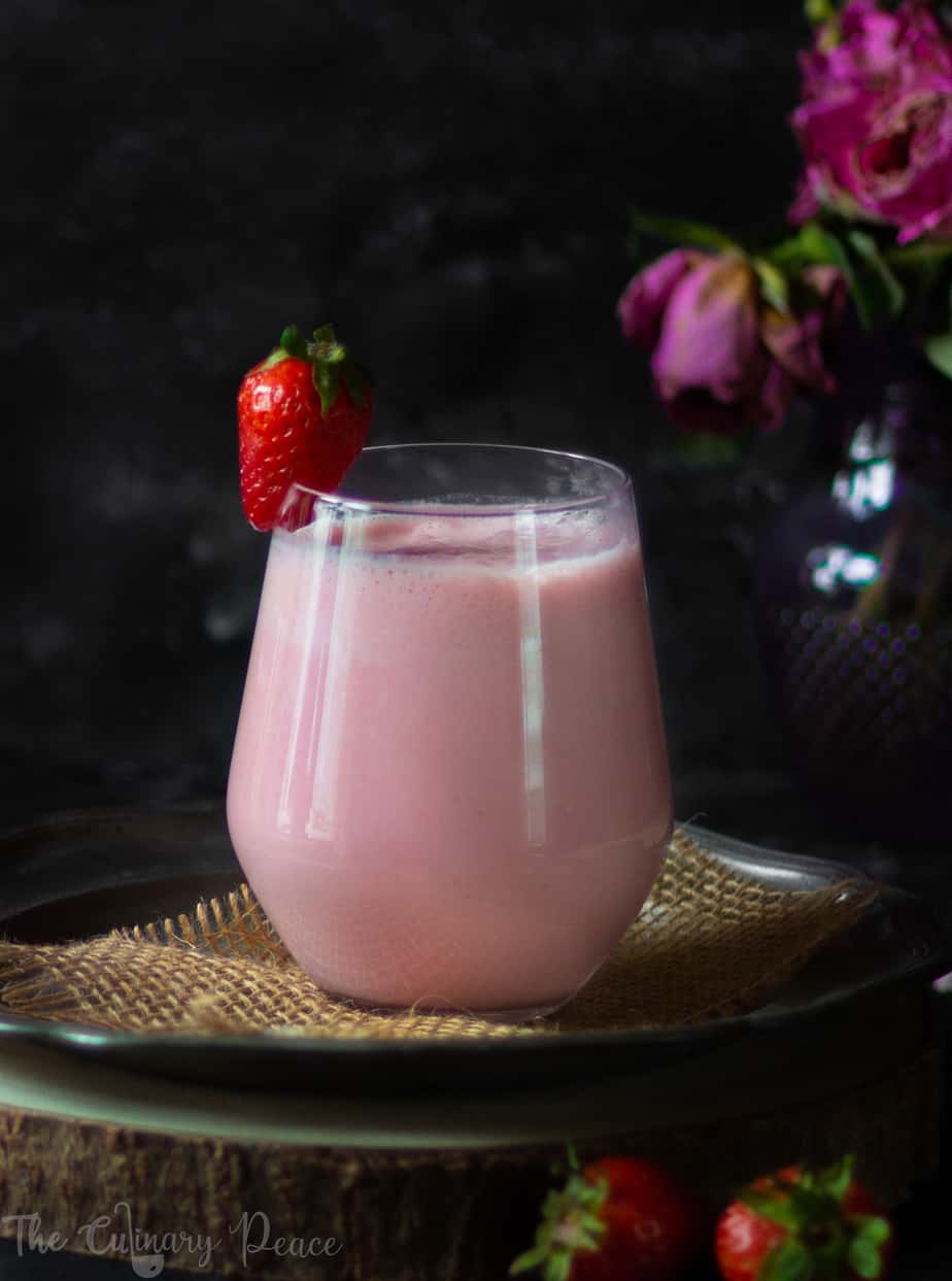 How to make Indian Strawberry Lassi in 10 minutes The Culinary Peace