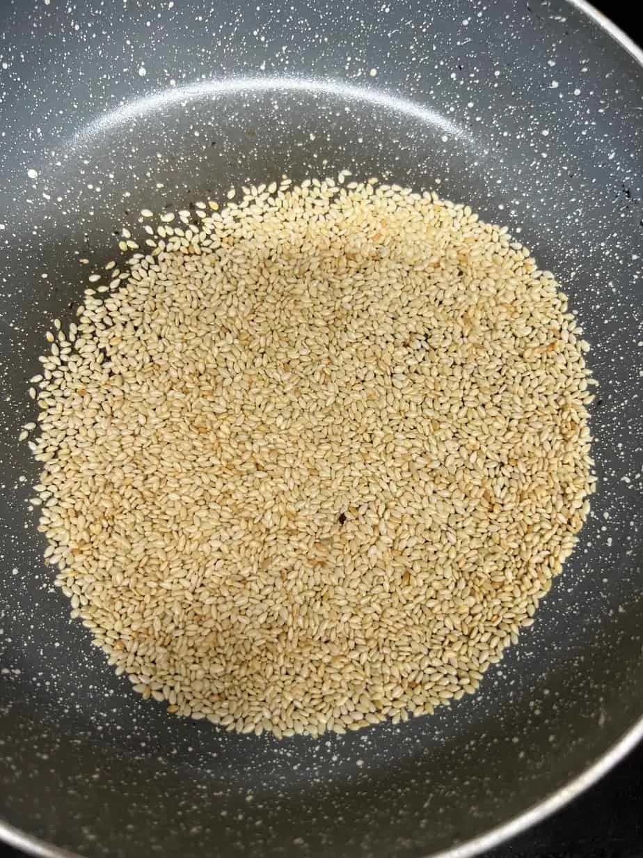 Sago/Sabudana Peanut Ladoo