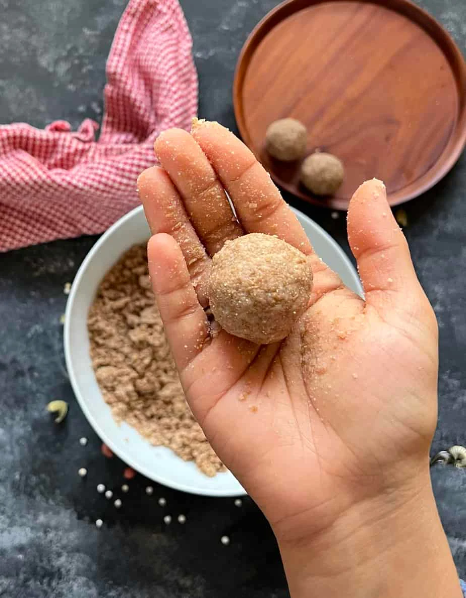 Sago/Sabudana Peanut Ladoo
